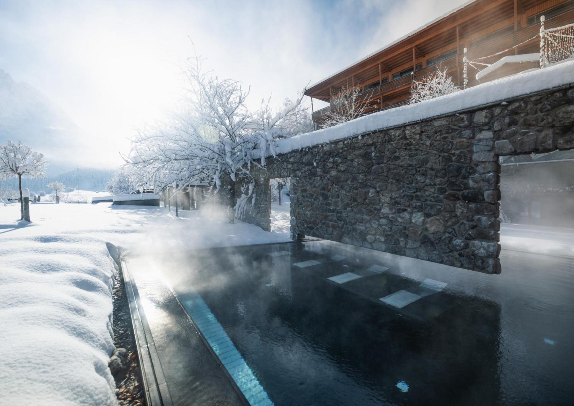 Mohr Life Resort Lermoos Buitenkant foto